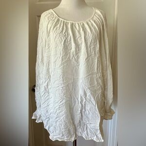 Off-White Women's Long-Sleeve Top with Ruffle cuffs